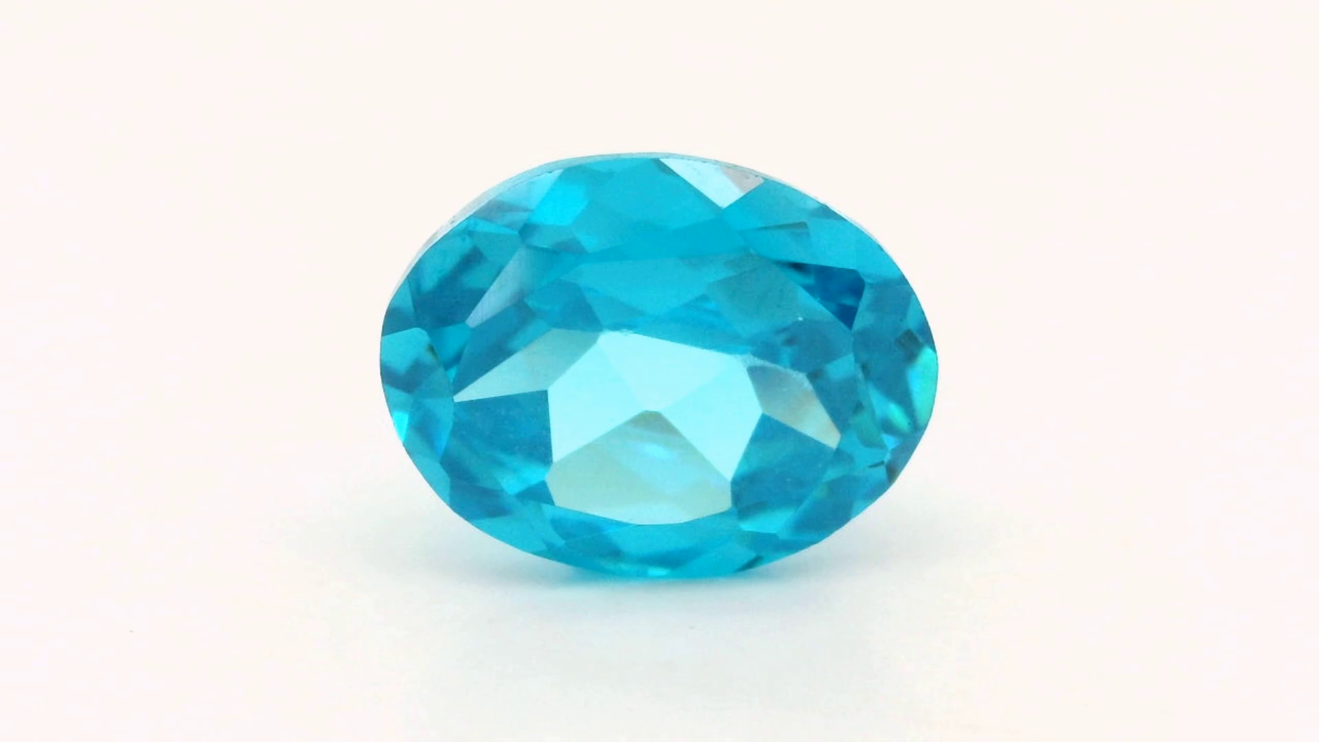 Blue Zircon (Synthetic) 4.40 cts