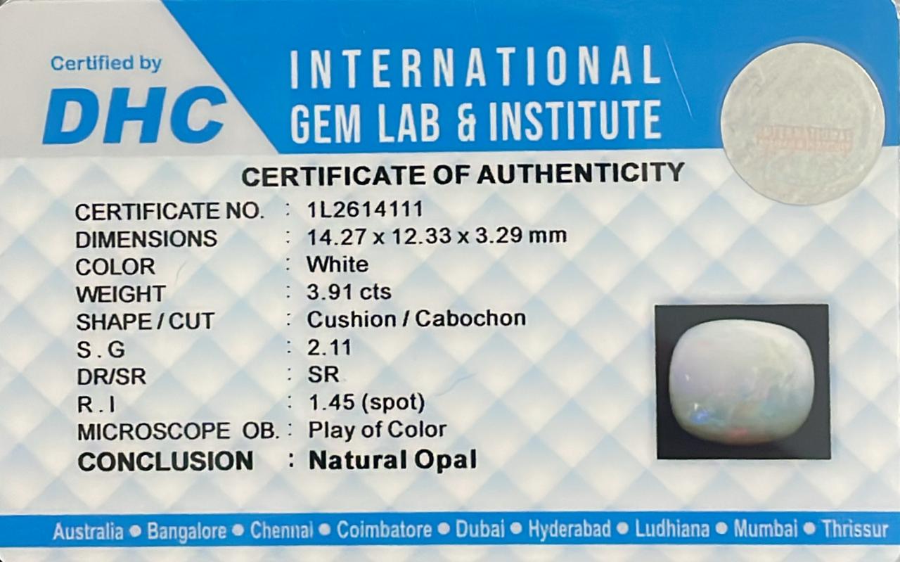 Natural Opal White 3.91 cts